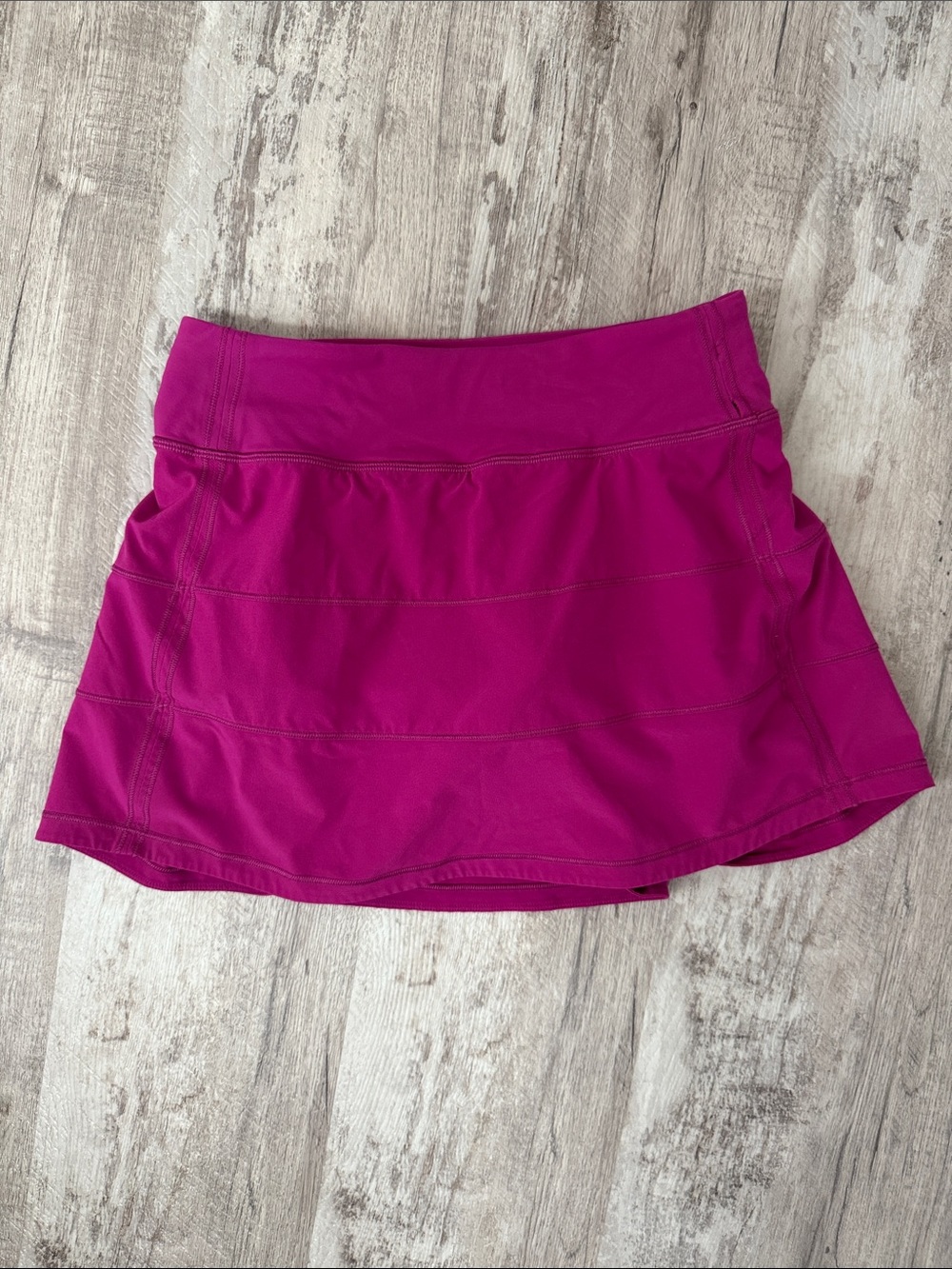 Lululemon Golf Skirt size 2 tall